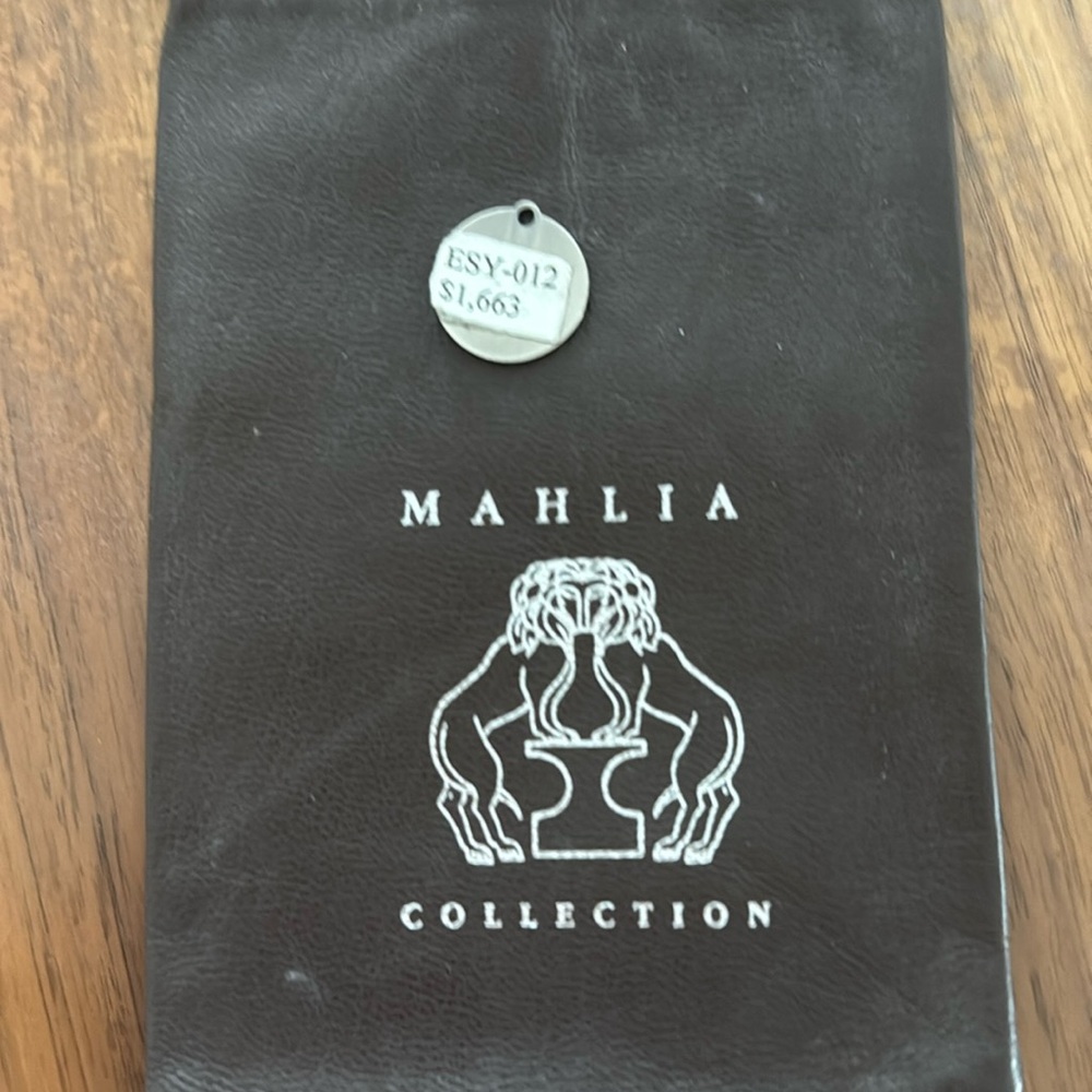 Mahlia Collection. Unisex Coin. Original price 1663$